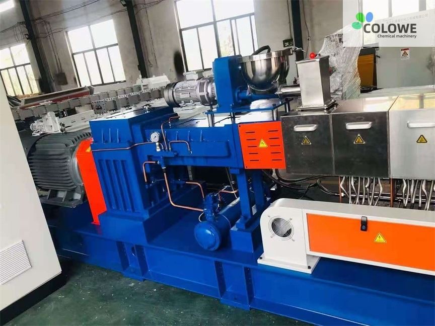 Kelongweier Twin screw extruder (8)