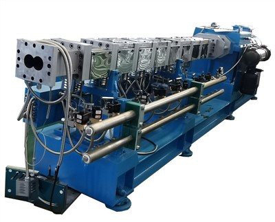 High Volum Co Rotating Twin Screw Extruder For Raw Material
