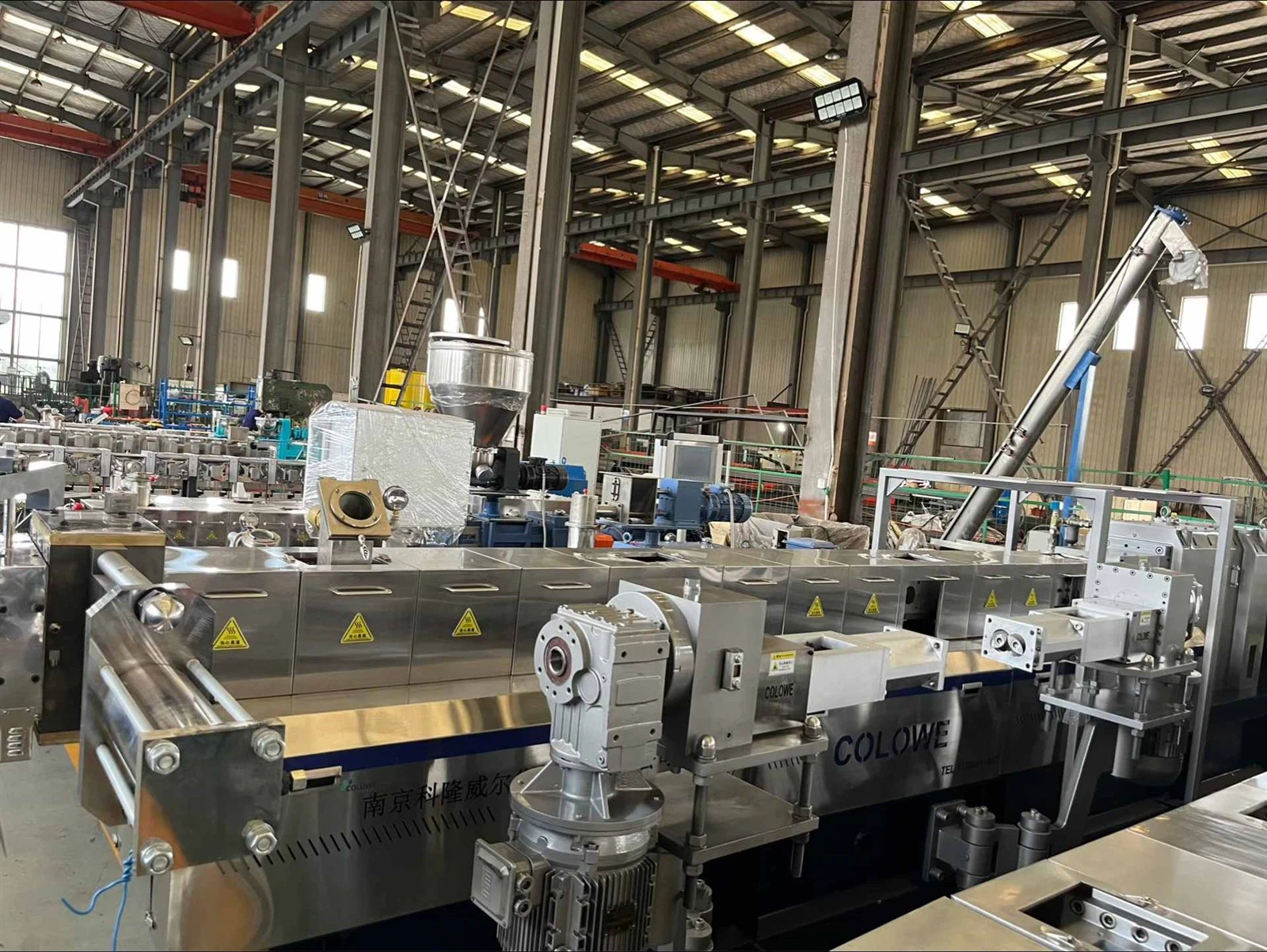 side feeder on co rotating twin screw extruder side feeder on co rotating twin screw extruder