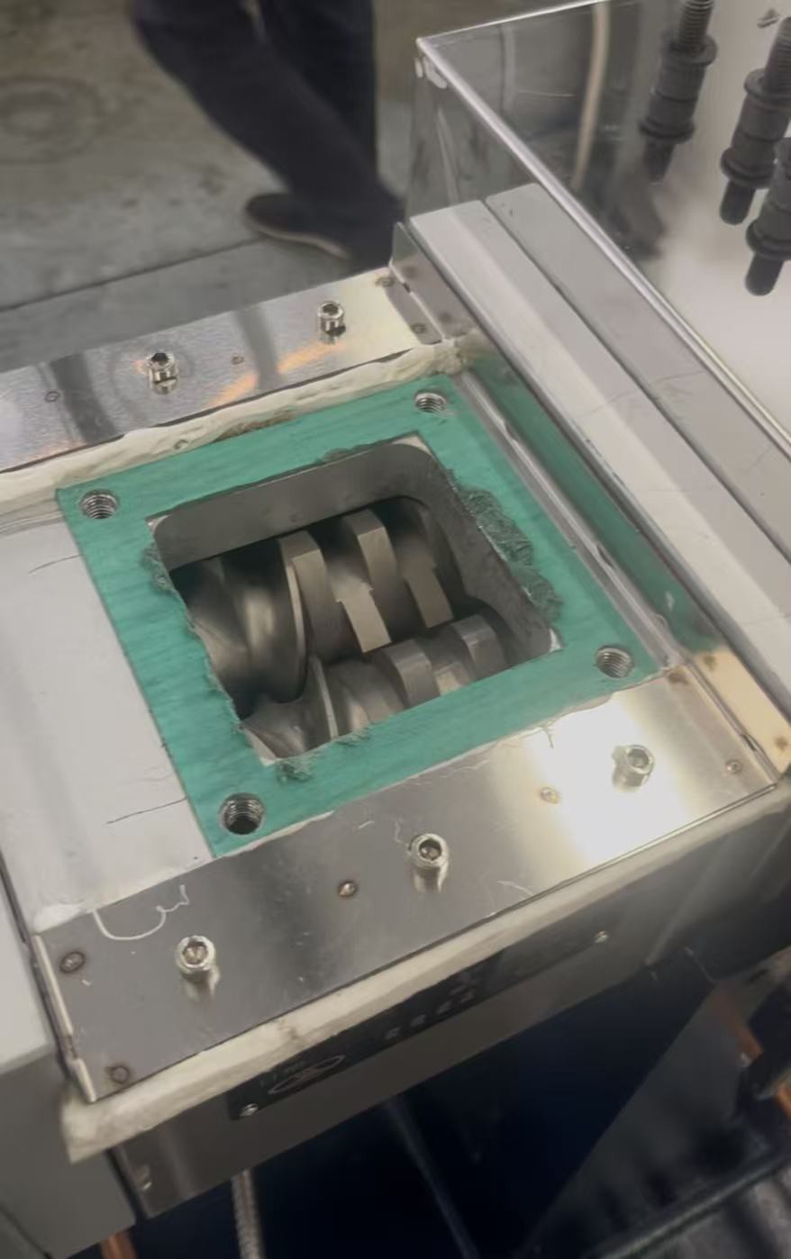 co-rotating twin screw extruder close-up screws and barrel co-rotating twin screw extruder close-up screws and barrel